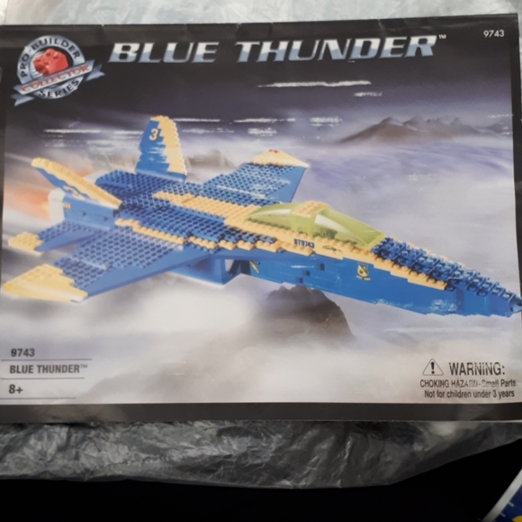 Mega Blocks - Picture 1 of 5